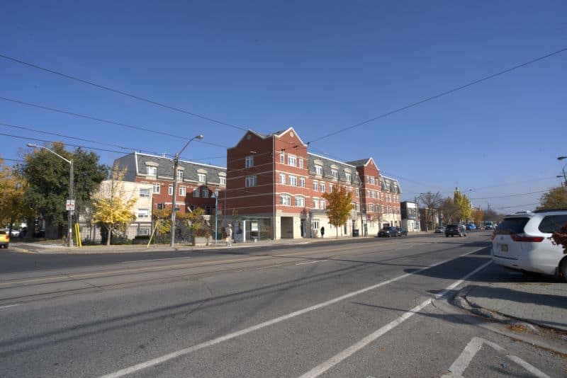 Renting in the greater toronto area. Shot of Lakeshore Road in Etobicoke. Rental apartments and condos.